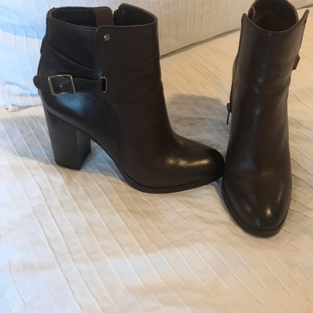 Frye brown leather boots